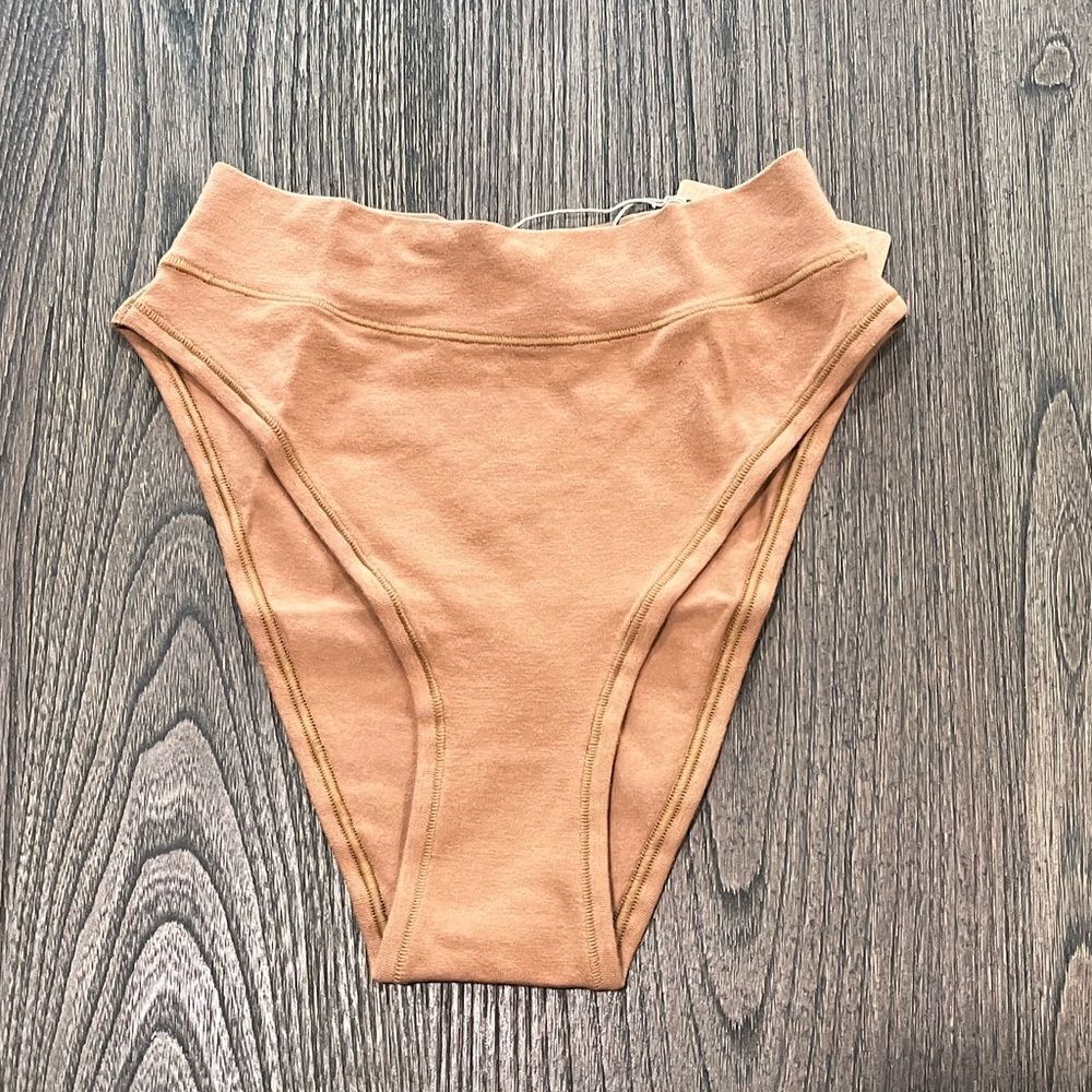 NWT Skims Cotton Jersey Cheeky Tanga Camel Size XXS